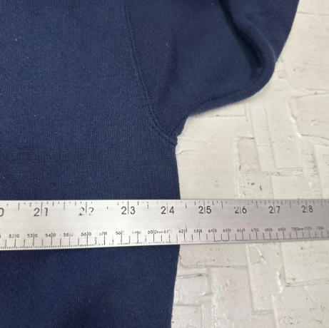 Vintage Busch Gardens Williamsburg Navy Blue Crewneck