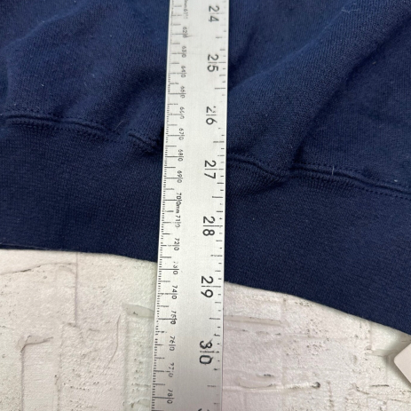 Vintage Busch Gardens Williamsburg Navy Blue Crewneck