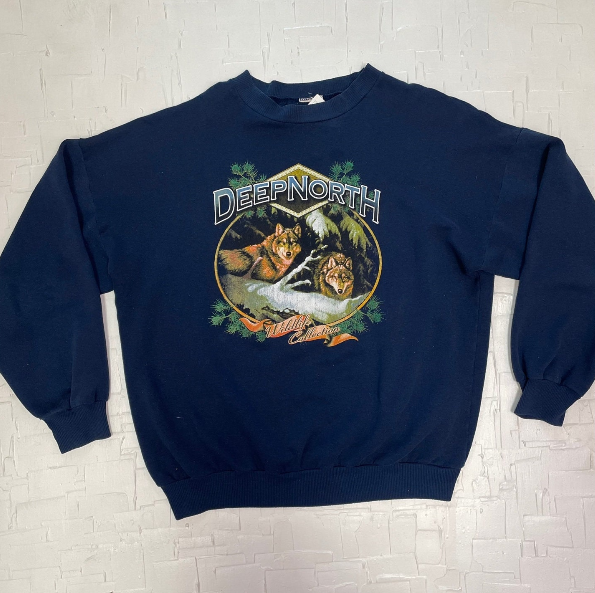 Vintage Deep North Wildlife Collection Wolf Sweatshirt