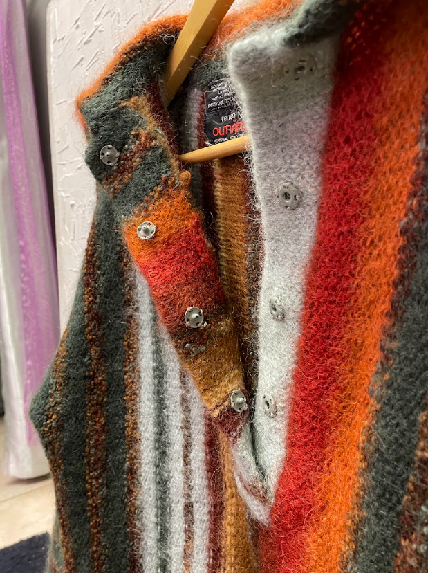 Vintage Vertical Stripe Wool Mohair Sweater with Polo Collar and Pockets