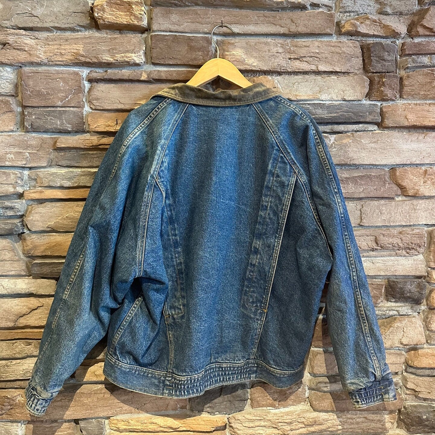 Vintage Faded Denim Jacket with Plaid Flannel Lining | Vintage Denim Jacket | Blue Denim | Gap | Fall Winter Jacket | Size L | STQ-2228