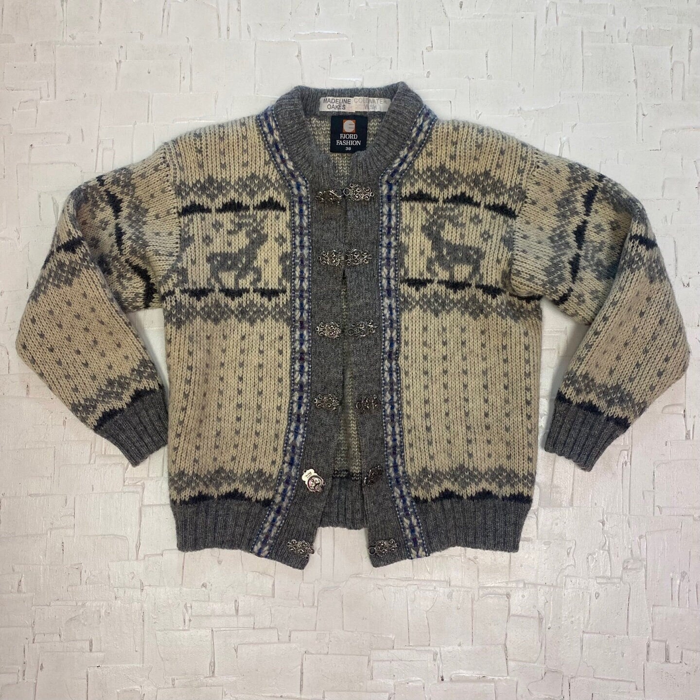 Vintage Fjord Fashion Wool Knit Norwegian Sweater with Metal Button Clasps | Vintage Knit Sweater | Deer Design | Size 38 / Small | M-3021