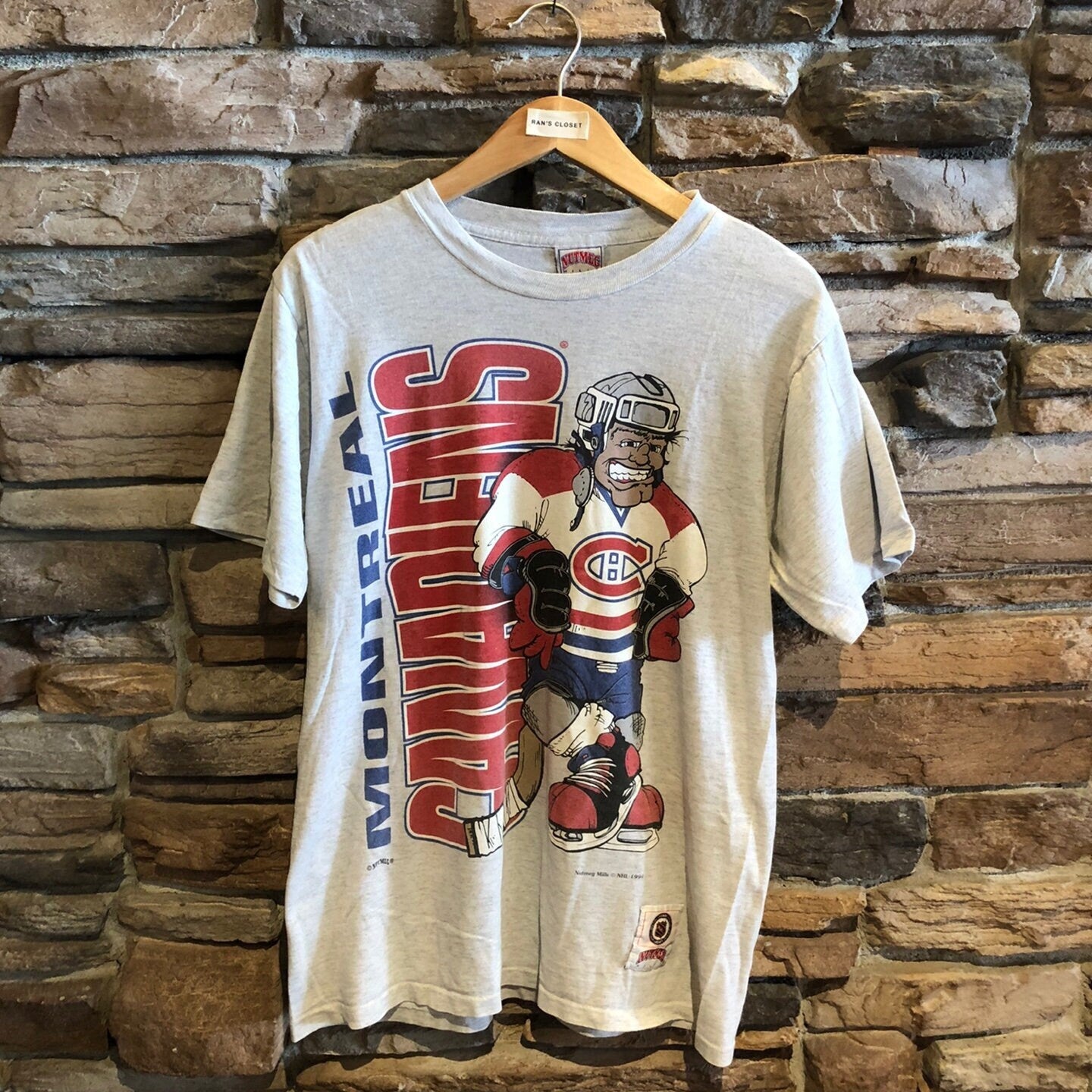 1994 Nutmeg NHL Montreal Canadiens T-Shirt | Vintage T-Shirt | Montreal Canadiens | Single Stitch | Hockey T-Shirt | Size S | SKU: STQ-3022