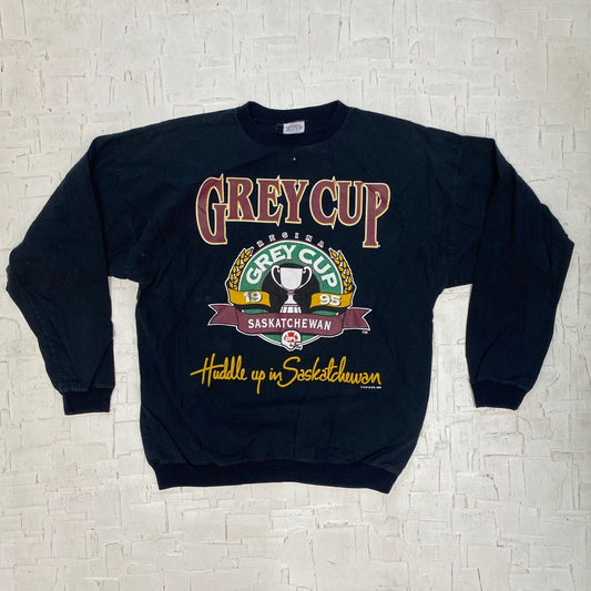 1995 Vintage CFL Regina Grey Cup "Huddle Up In Saskatchewan" | Vintage Pullover | Black Sweatshirt | Canadian Football League | M-3108