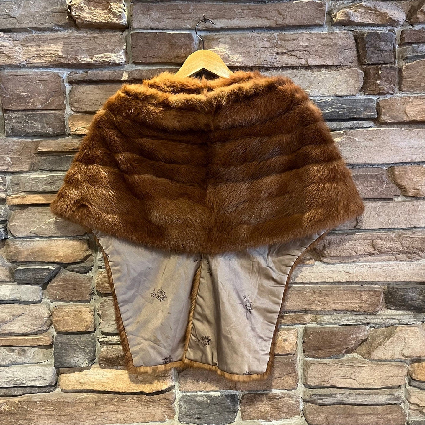 Vintage Charles Brown Furriers Limited Genuine Brown Mink Stole | Vintage Mink Shawl | Vintage Mink Cape | Women's Size S/M | SKU: STQ-3268