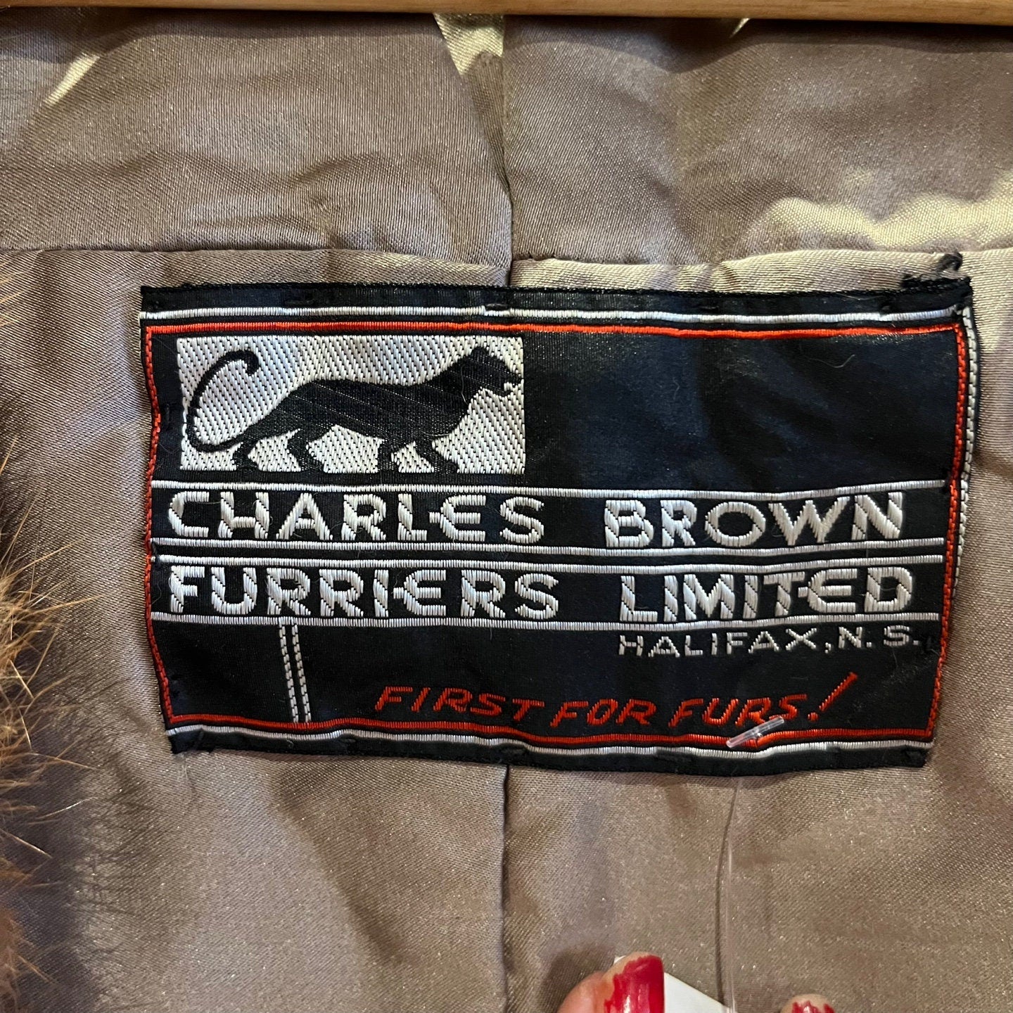 Vintage Charles Brown Furriers Limited Genuine Brown Mink Stole | Vintage Mink Shawl | Vintage Mink Cape | Women's Size S/M | SKU: STQ-3268