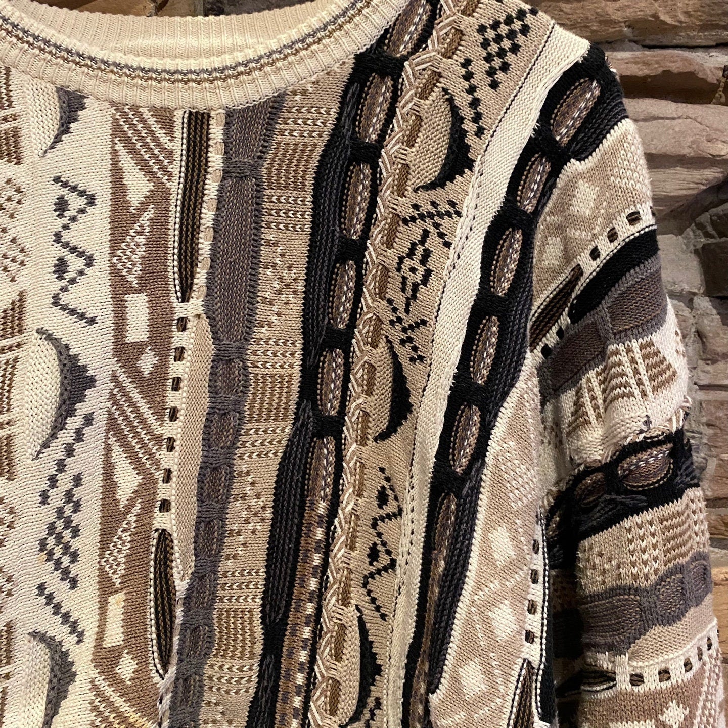 Vintage Cotton Traders Coogi Style Sweater | Vintage Sweater | Neutral Earthy Colours Coogi Style Knit Sweater | Mens Size XL | NPQ-2085