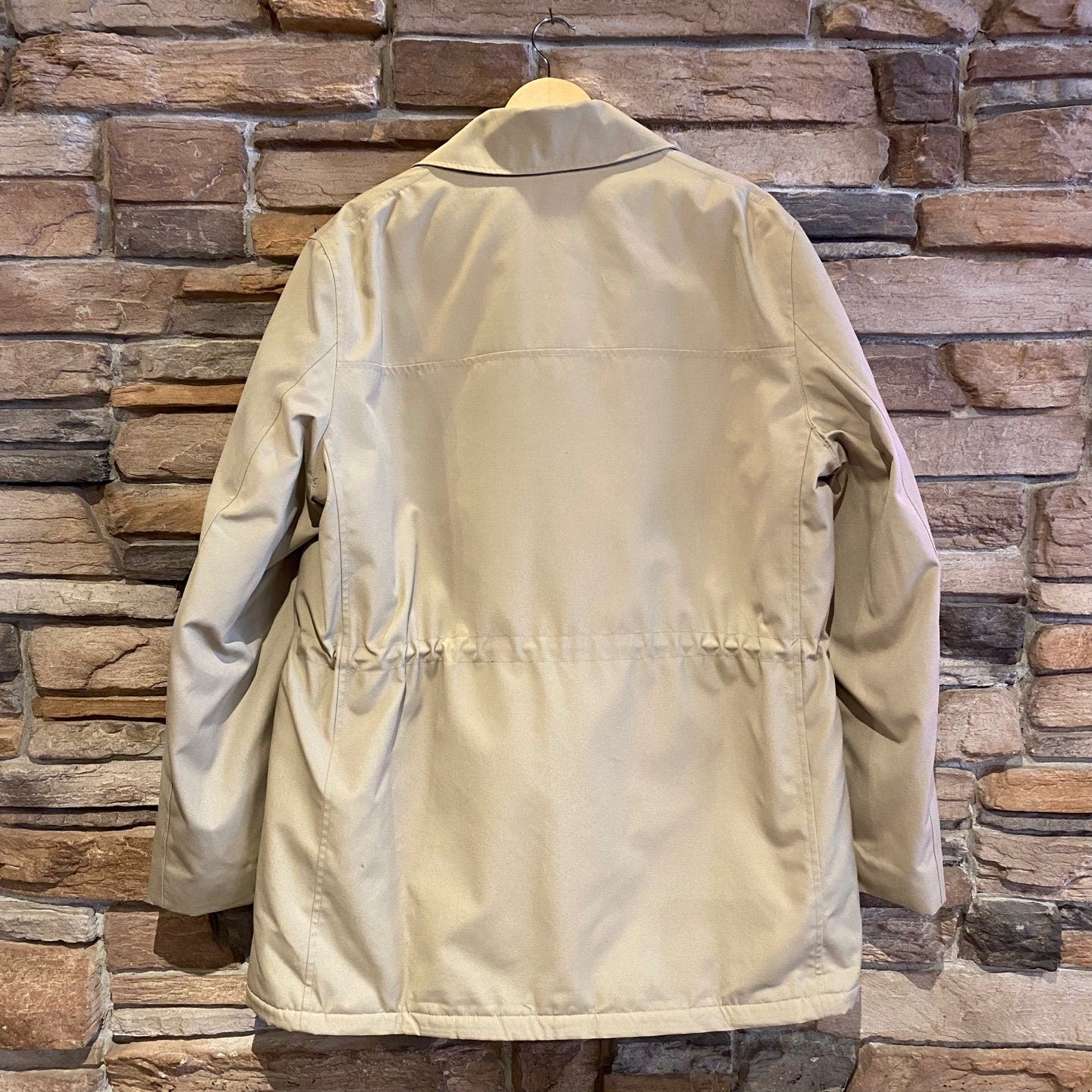 Vintage London Fog Maincoats Thinsulate Zip Up Tan Jacket | Vintage Coat | Padded Lining | Drawstring Waist | Size XL | SKU: NPQ-2050