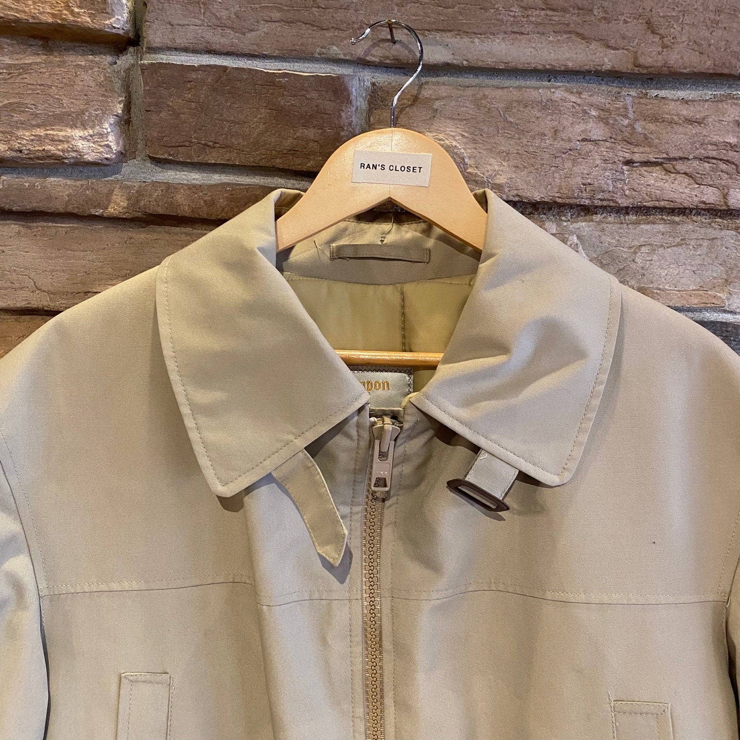 Vintage London Fog Maincoats Thinsulate Zip Up Tan Jacket | Vintage Coat | Padded Lining | Drawstring Waist | Size XL | SKU: NPQ-2050