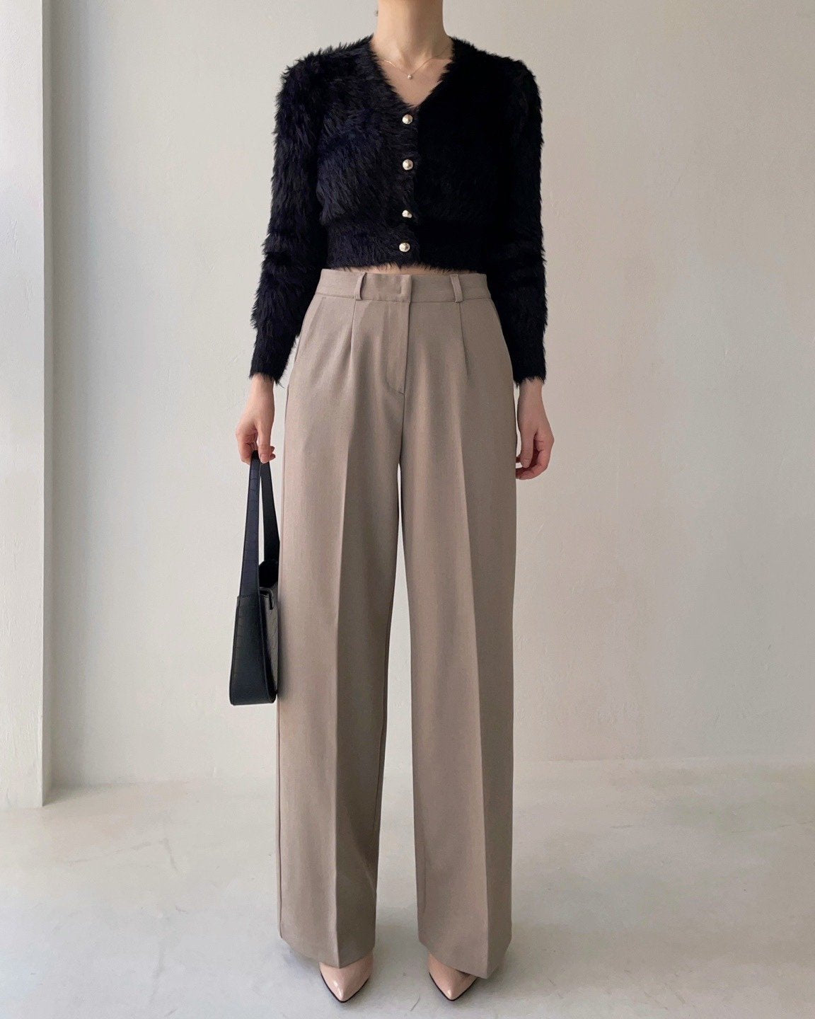 Mid-rise straight leg pants