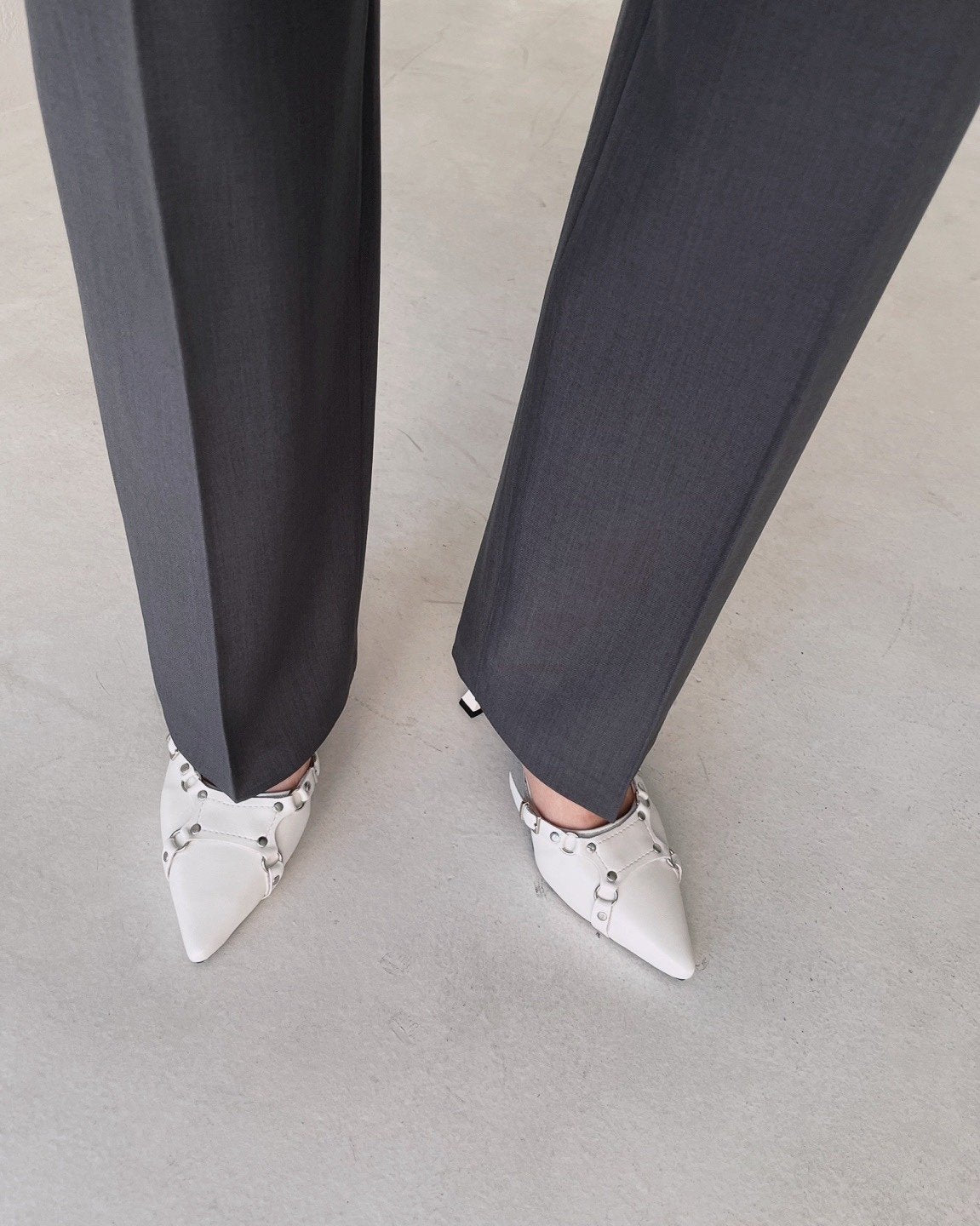 Pintuck hidden banding slacks pants