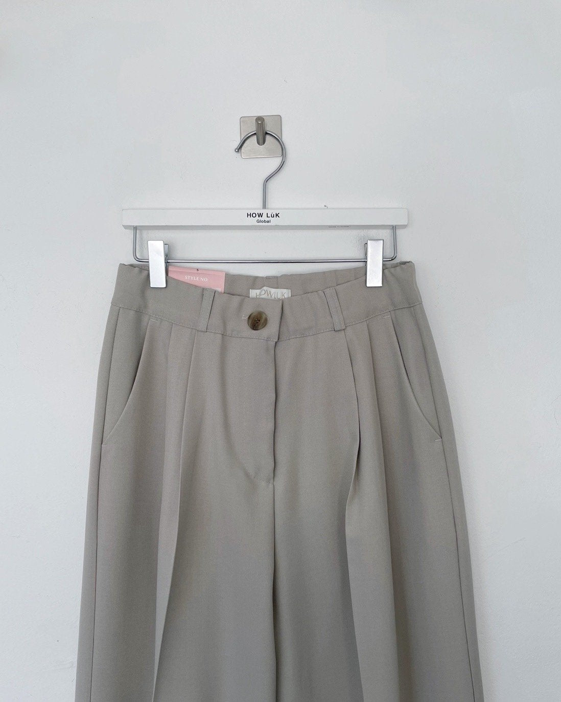 Pintuck hidden banding slacks pants