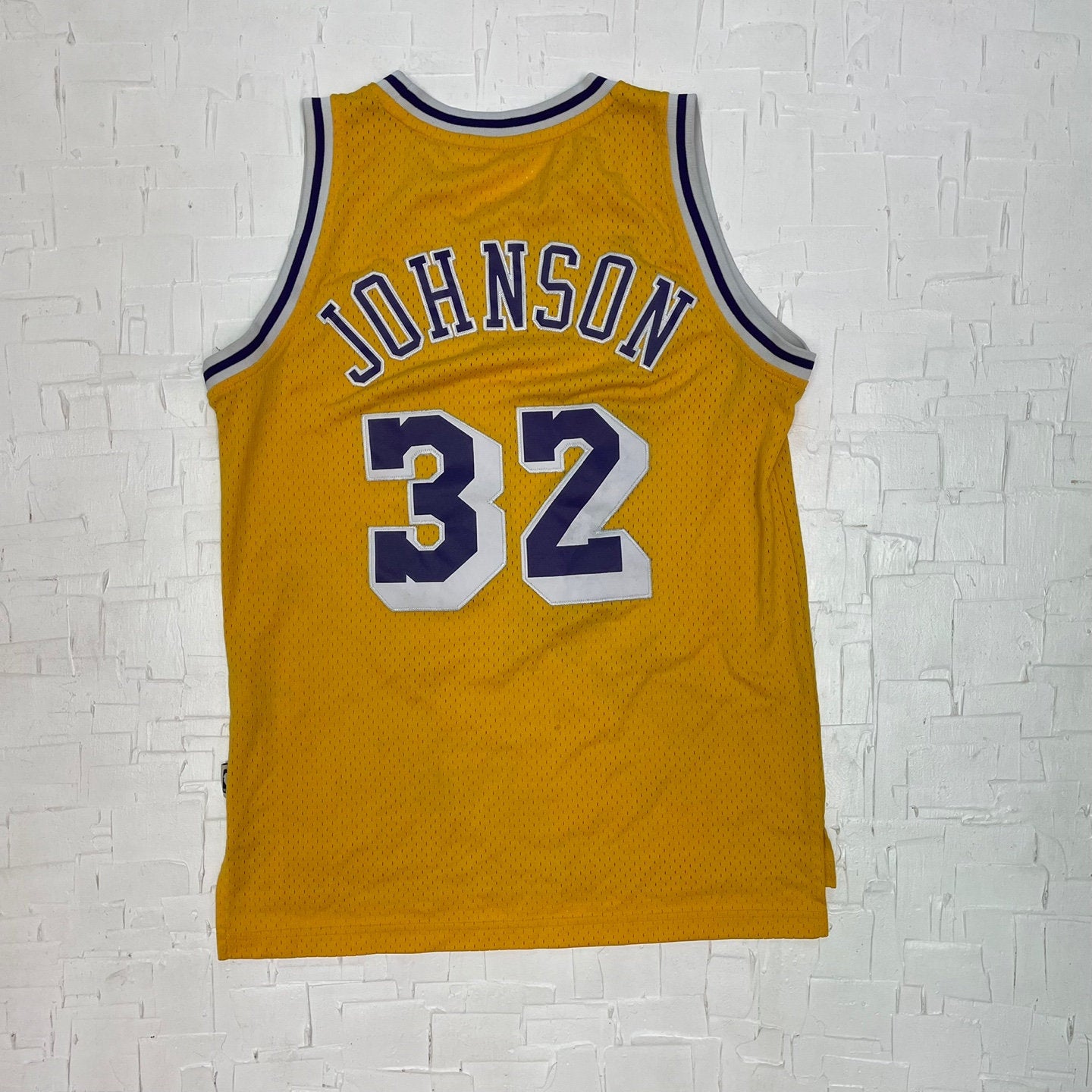 Vintage Men's Lakers Magic Johnson NBA Jersey | Vintage Basketball Jersey | Adidas | Hardwood Classics | Lakers Fan | Men's Size S | M-1841