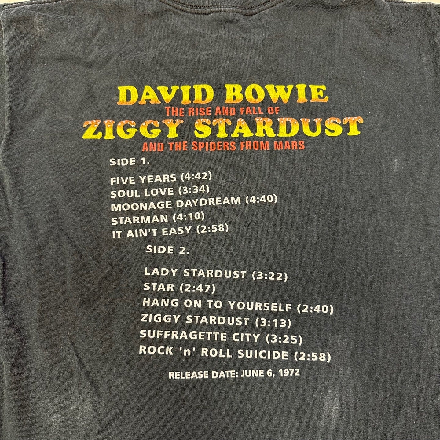 1998 Vintage David Bowe The Rise and Fall of Ziggy Stardust and the Spiders from Mars T-Shirt | Vintage T-Shirt | Size M | SKU M-2073 |