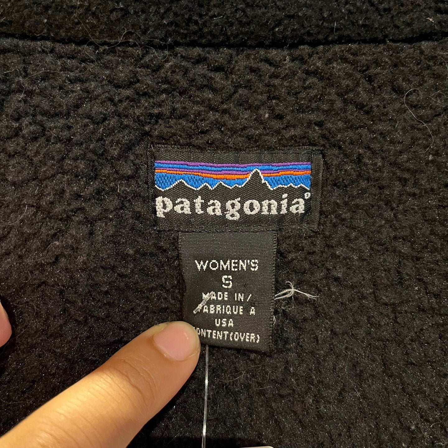 Vintage Patagonia Made in USA Black Button Up Fleece Jacket with Large Pockets | Vintage Fleece Jacket | Patagonia | Size S | SKU STQ-3079 |